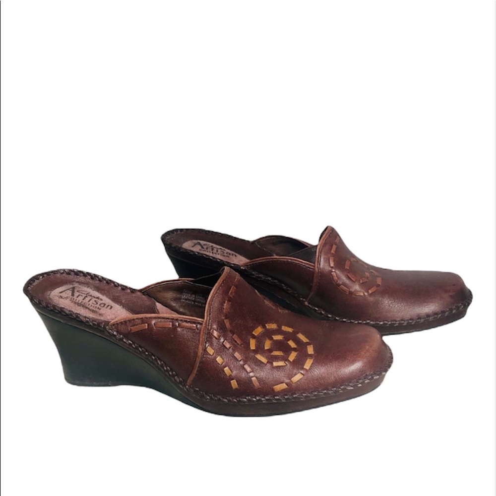 Clarks Artisan Collection Brown Leather Mules